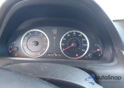 2010 Honda Accord 3.5 Ex-L from USA, damaged, VIN 1HGCP3F87AA017849